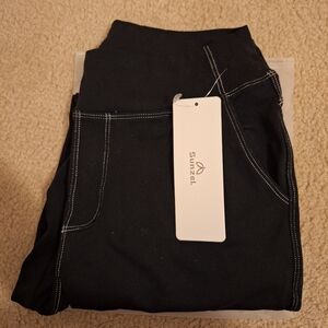 NWT Sunzel Leggings for Women Jean Denim Style Workout High Waisted Yoga Pants L